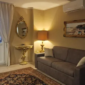 La Casa Tra I Caruggi Genova